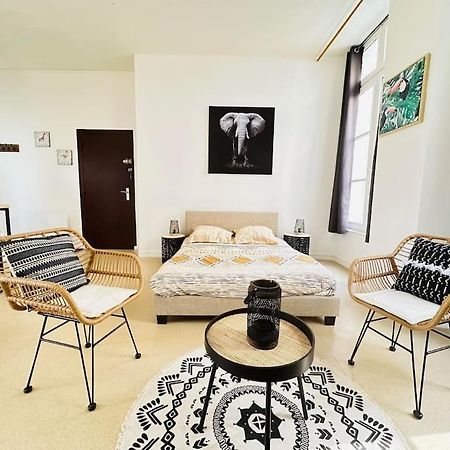 לאון Appartement Confortable מראה חיצוני תמונה