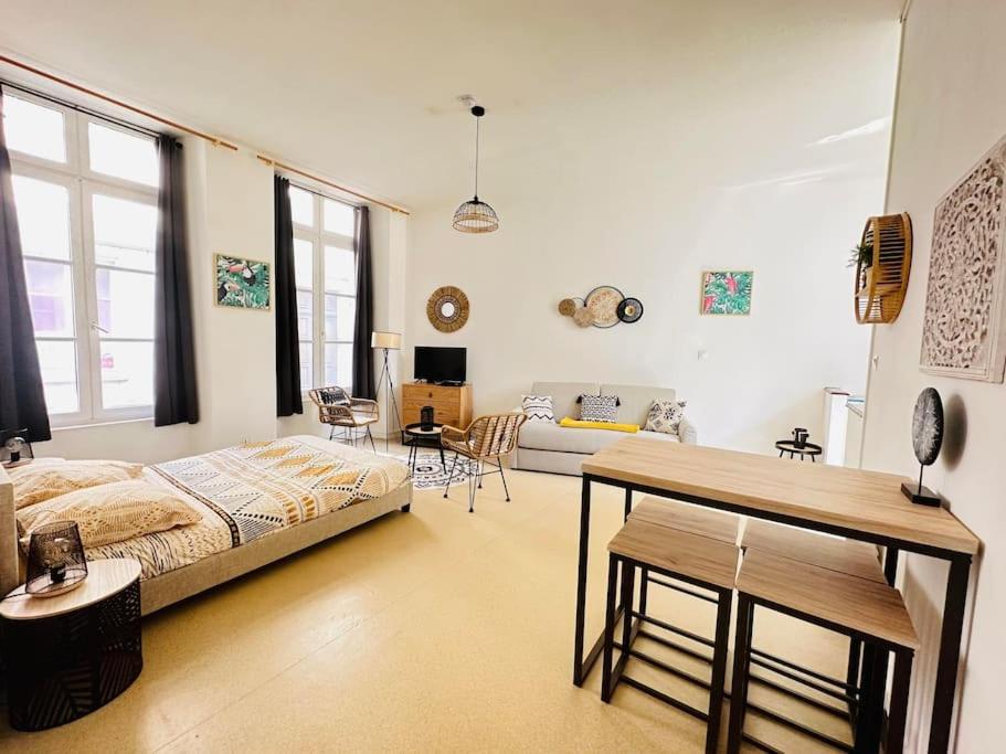 לאון Appartement Confortable מראה חיצוני תמונה